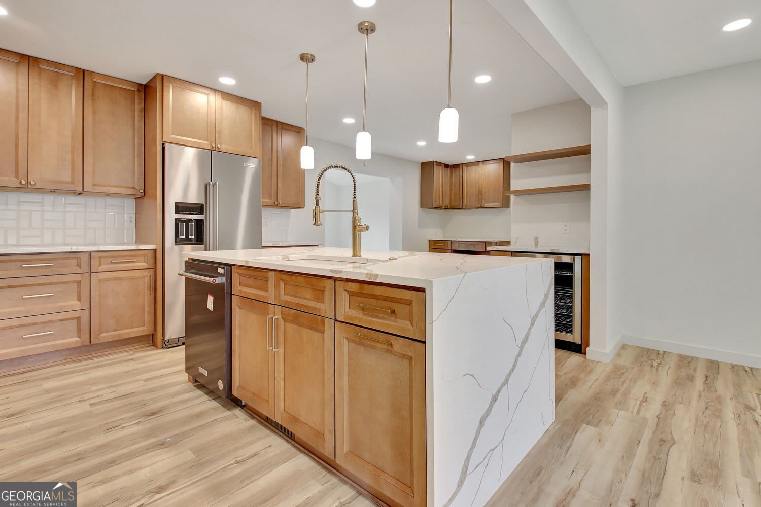 183 Pine Street NE – photo 1