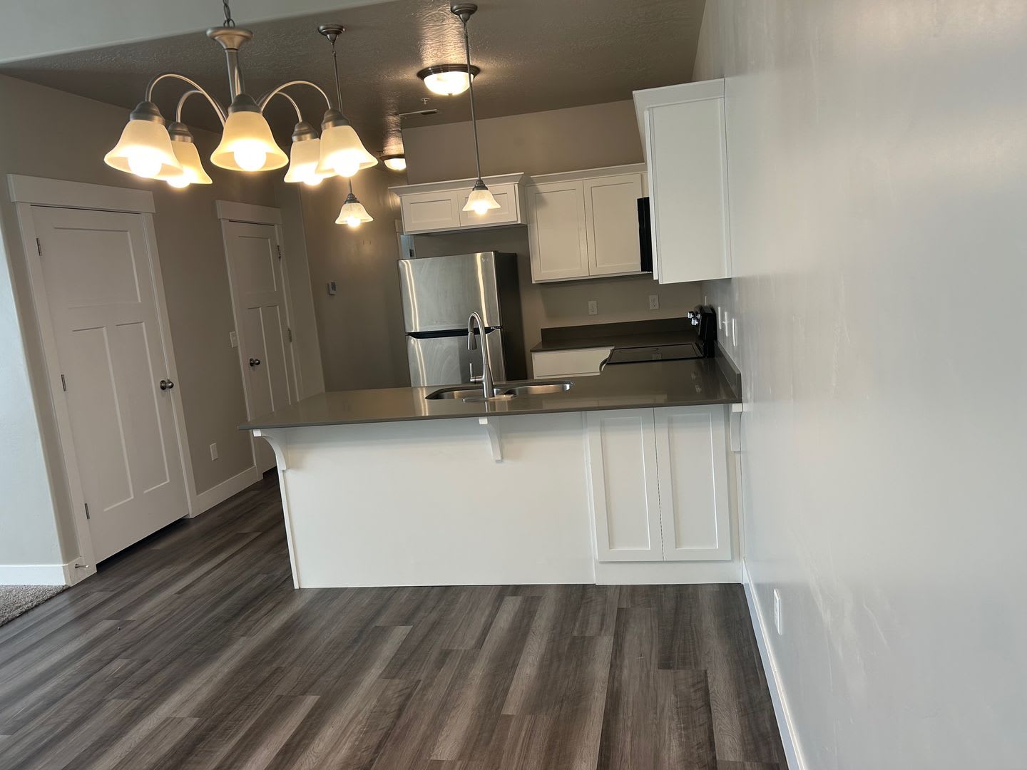 Beautiful 3-Bedroom, 2-Bathroom Condo for Rent in Lehi – photo 5