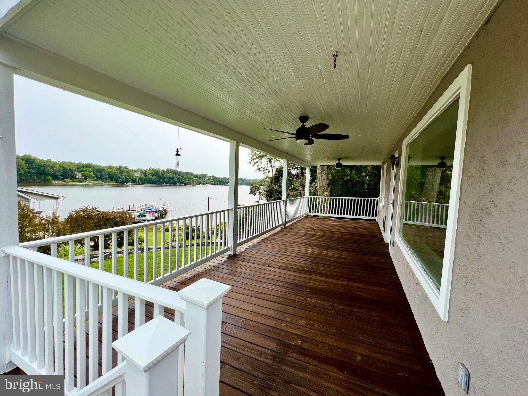 504 WALNUT Drive – photo 2