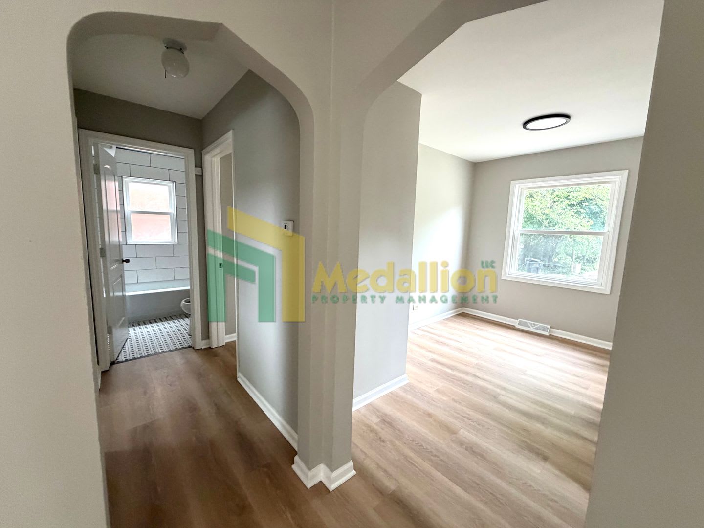 Updated 4-Bedroom Home with Bonus Living Space – photo 5