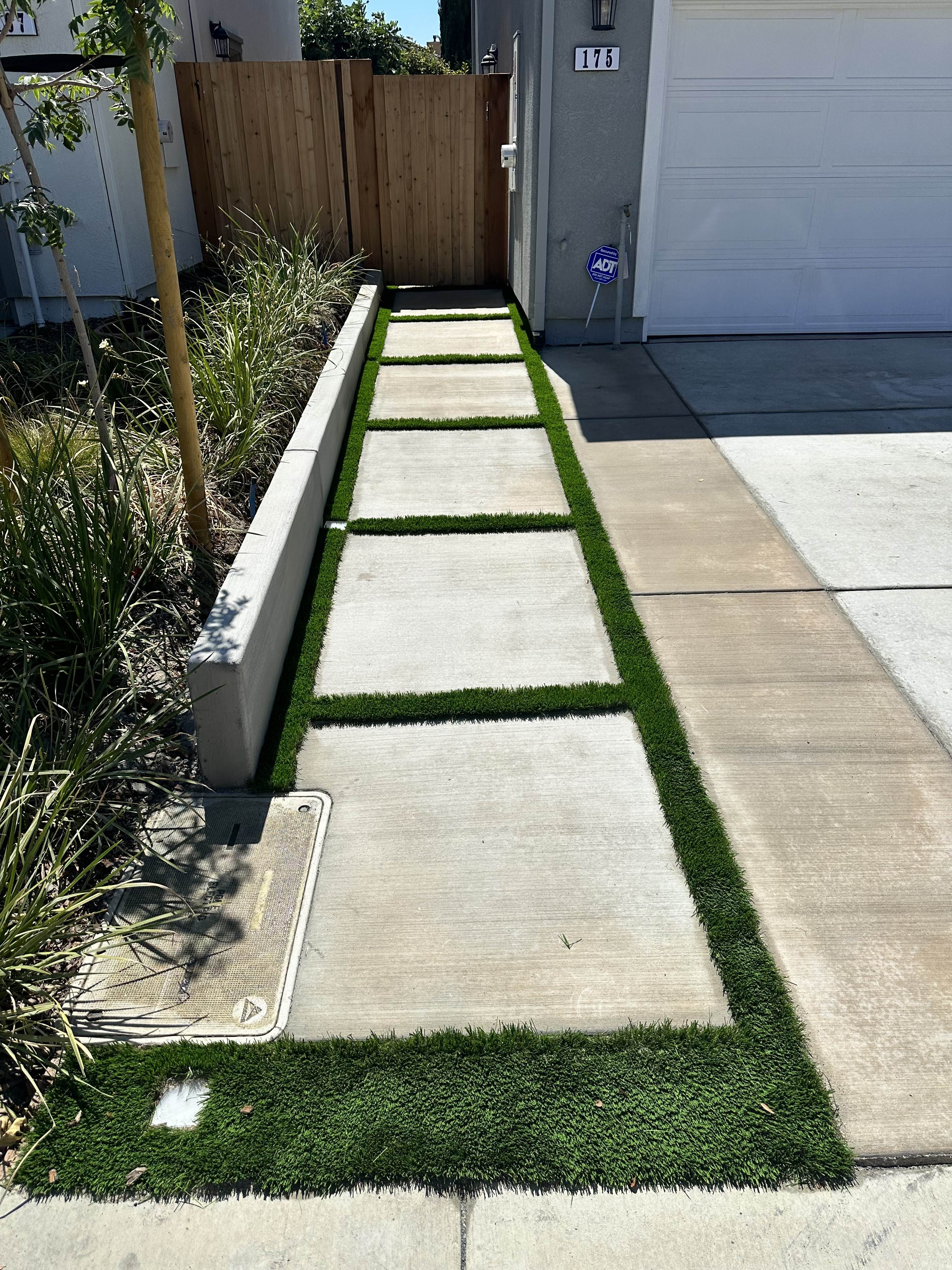 175 Frontier St – photo 4