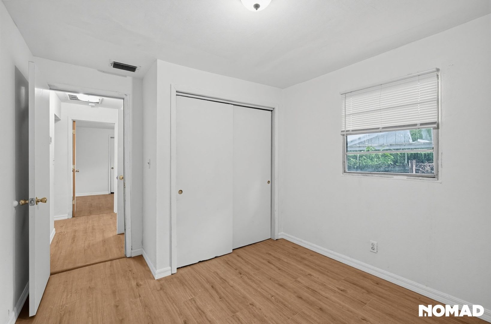 Charming 3BR House in Tampa on newly paved dead end street. – photo 4