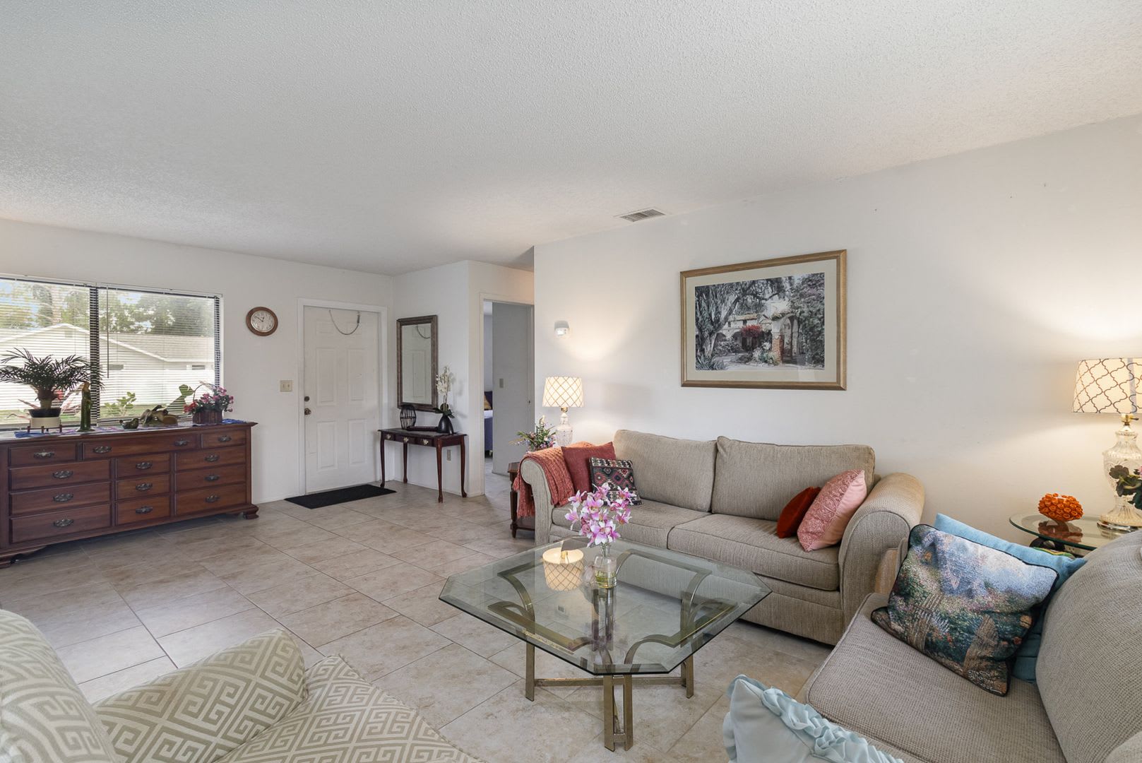 Furnished single family home being rented seasonally for 30 day minimum or to December 31, 2026 maximum – photo 5