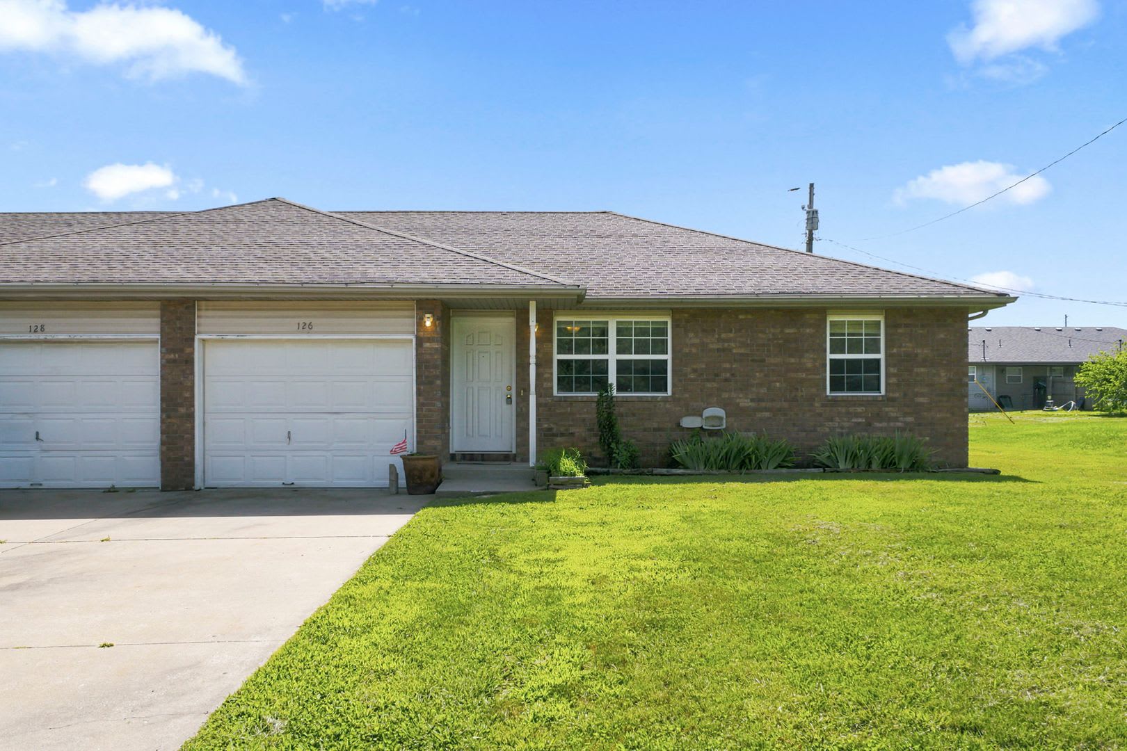 2 Bed – photo 2