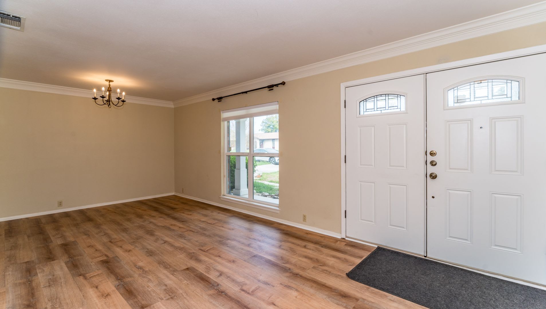 3-BEDROOM IN SUNGATE, NORTH EAST ISD – photo 5