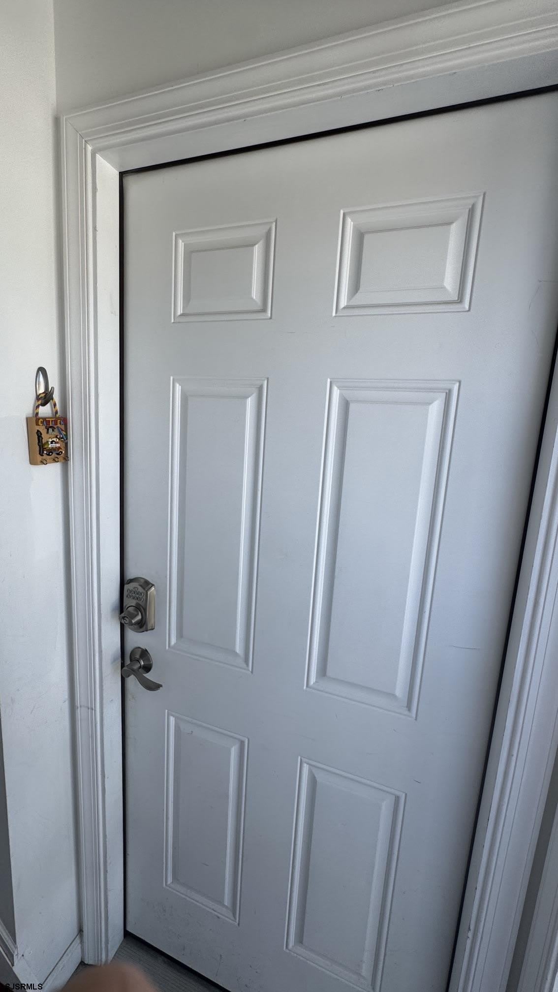 114 N Baltimore Ave #1 – photo 3