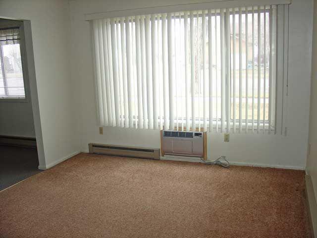 115 6Th Street West – photo 2