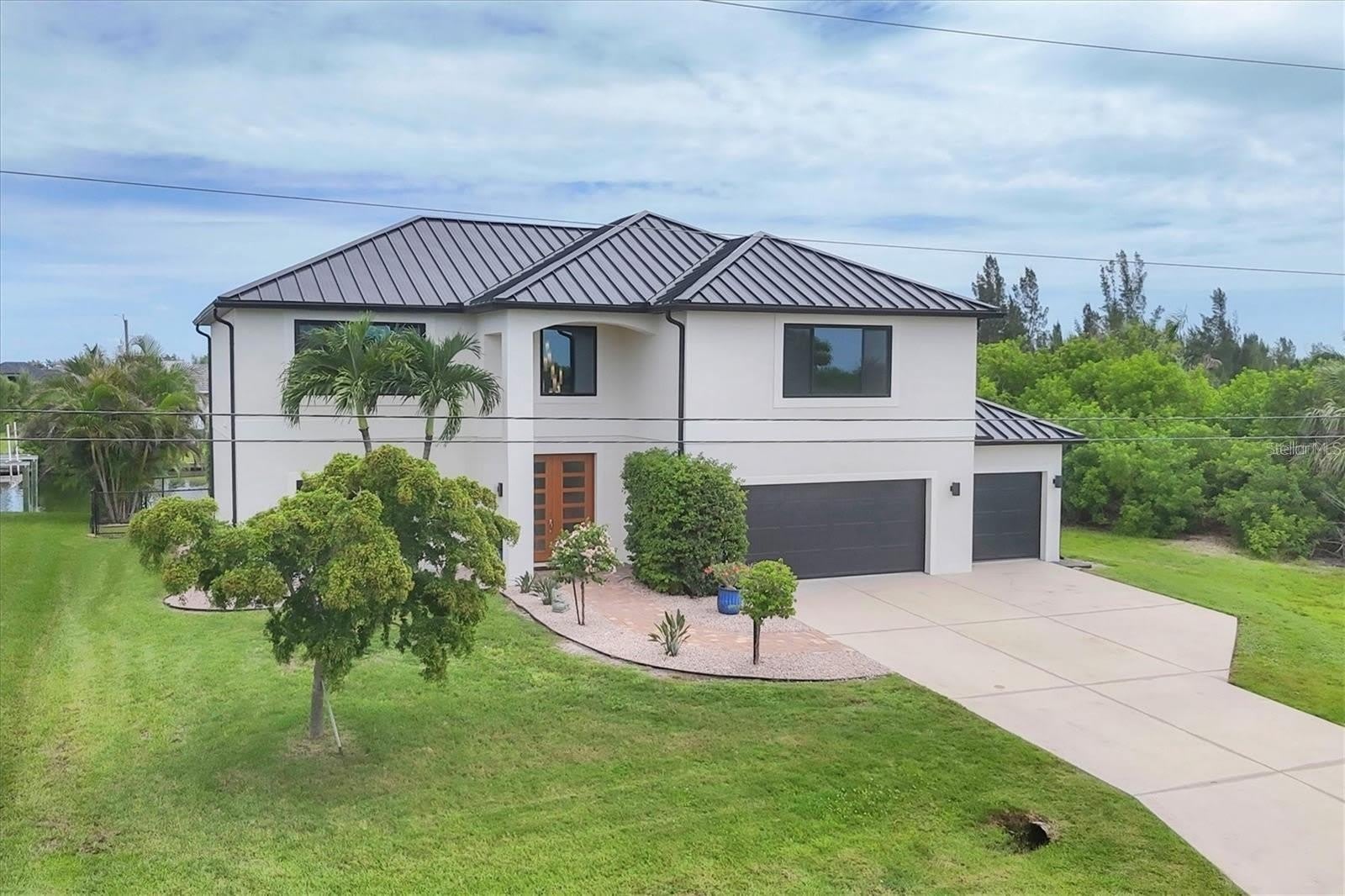 15530 Aqua Circle – photo 1