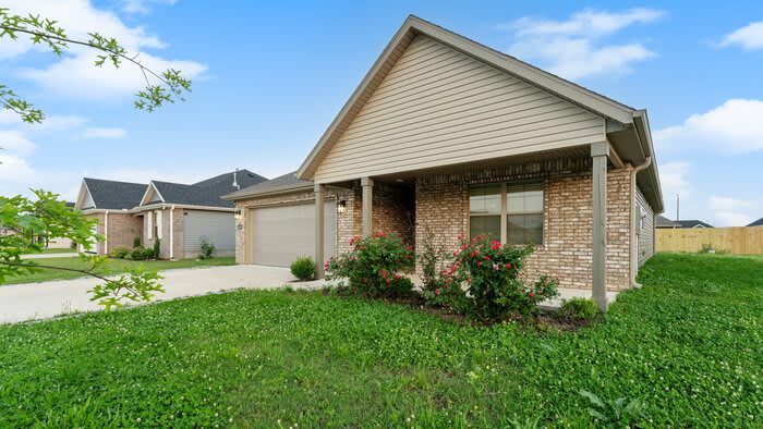 1902 East Endura Park Drive – photo 3