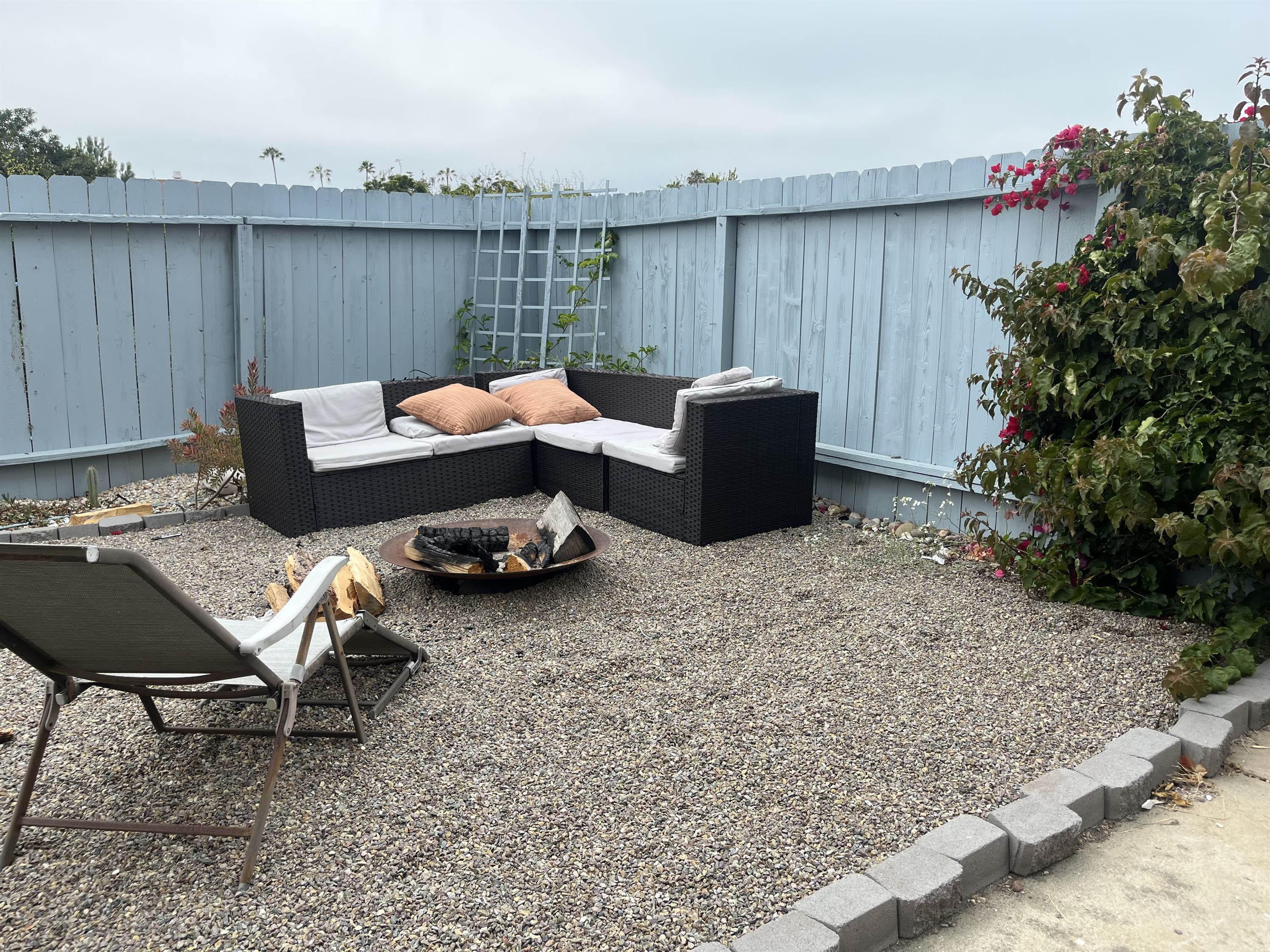 609 South Cedros Avenue – photo 4