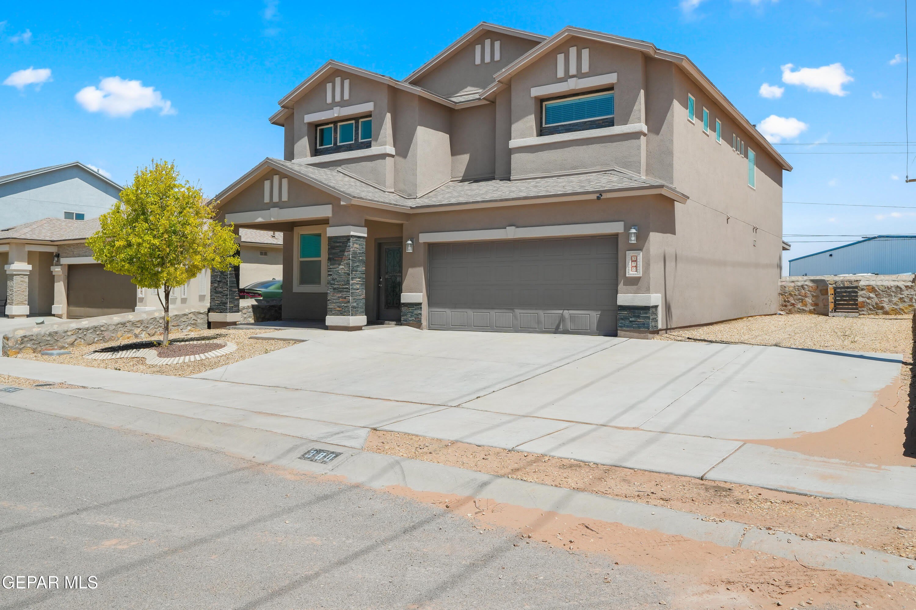 380 Canyon Vista Drive – photo 2