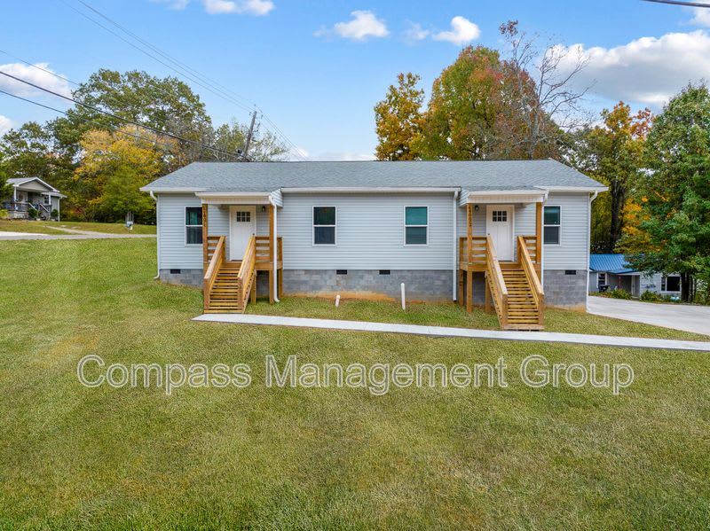 6900 Seaver Drive Northwest 1 – photo 1