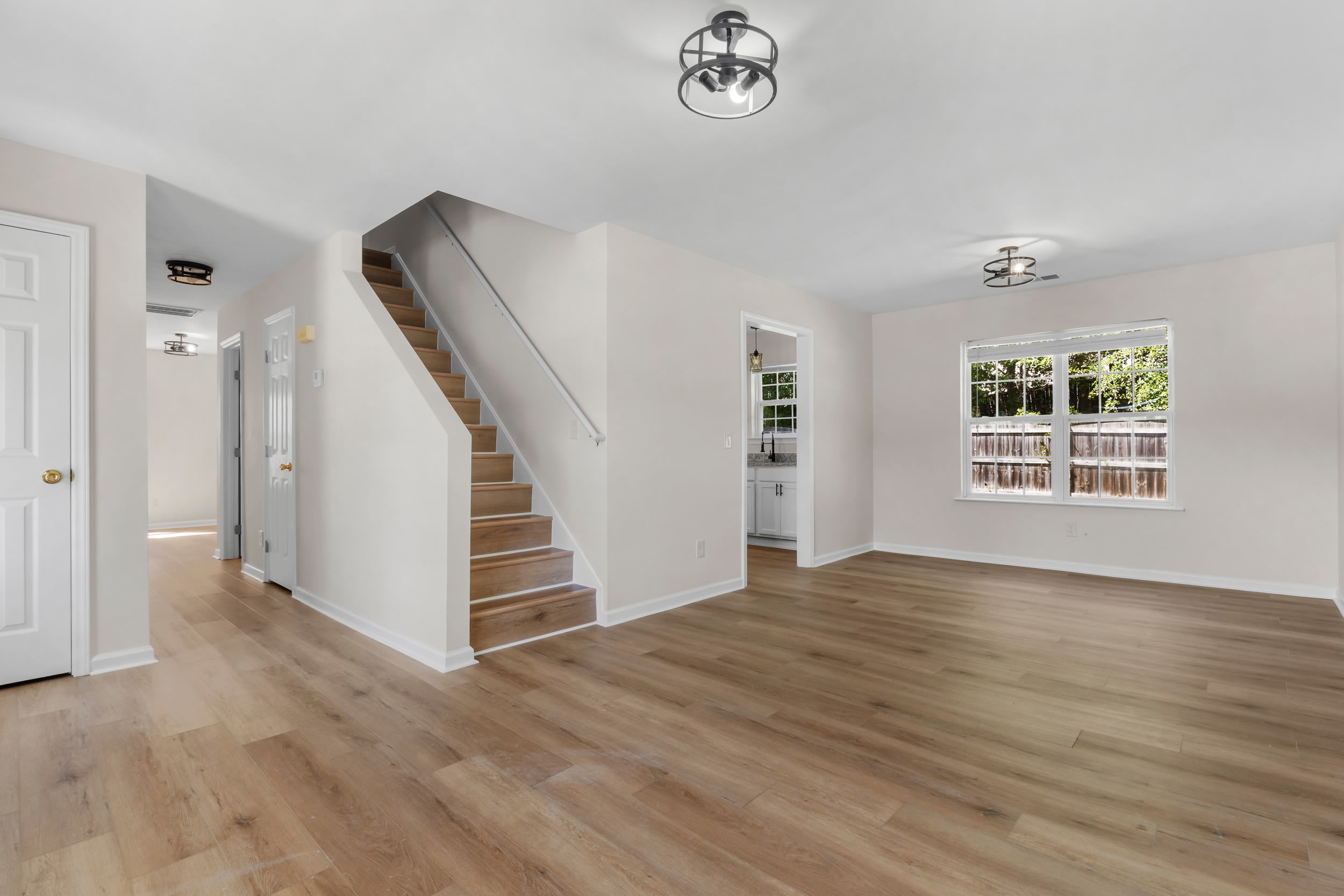 109 Summer Vale Drive – photo 5