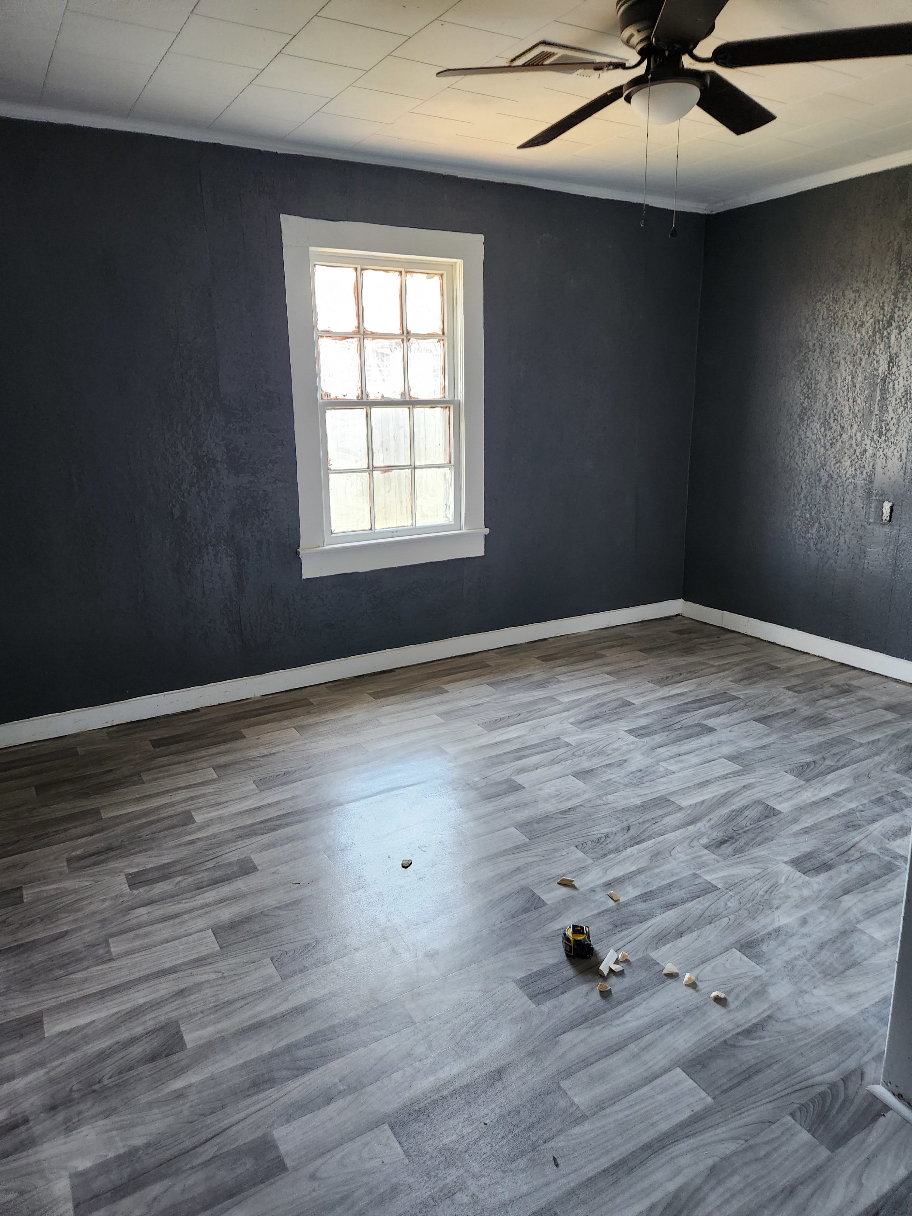 823 Burke Ave – photo 3