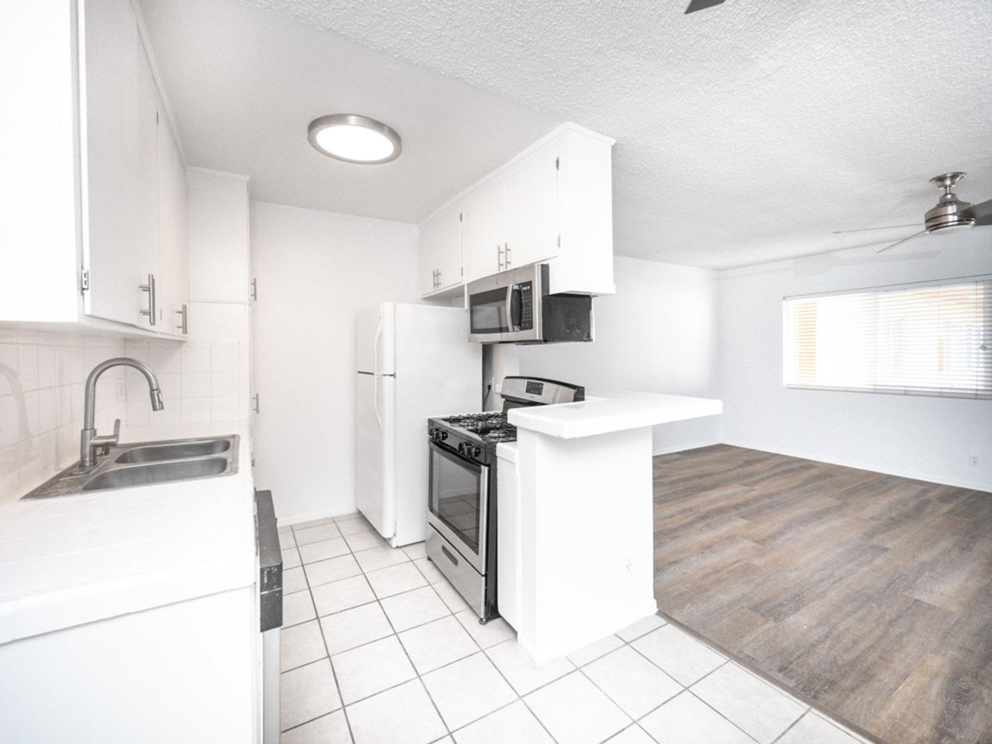 1166 S. Crenshaw Blvd. – photo 5
