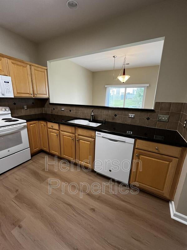 12308 Dunford Street – photo 5