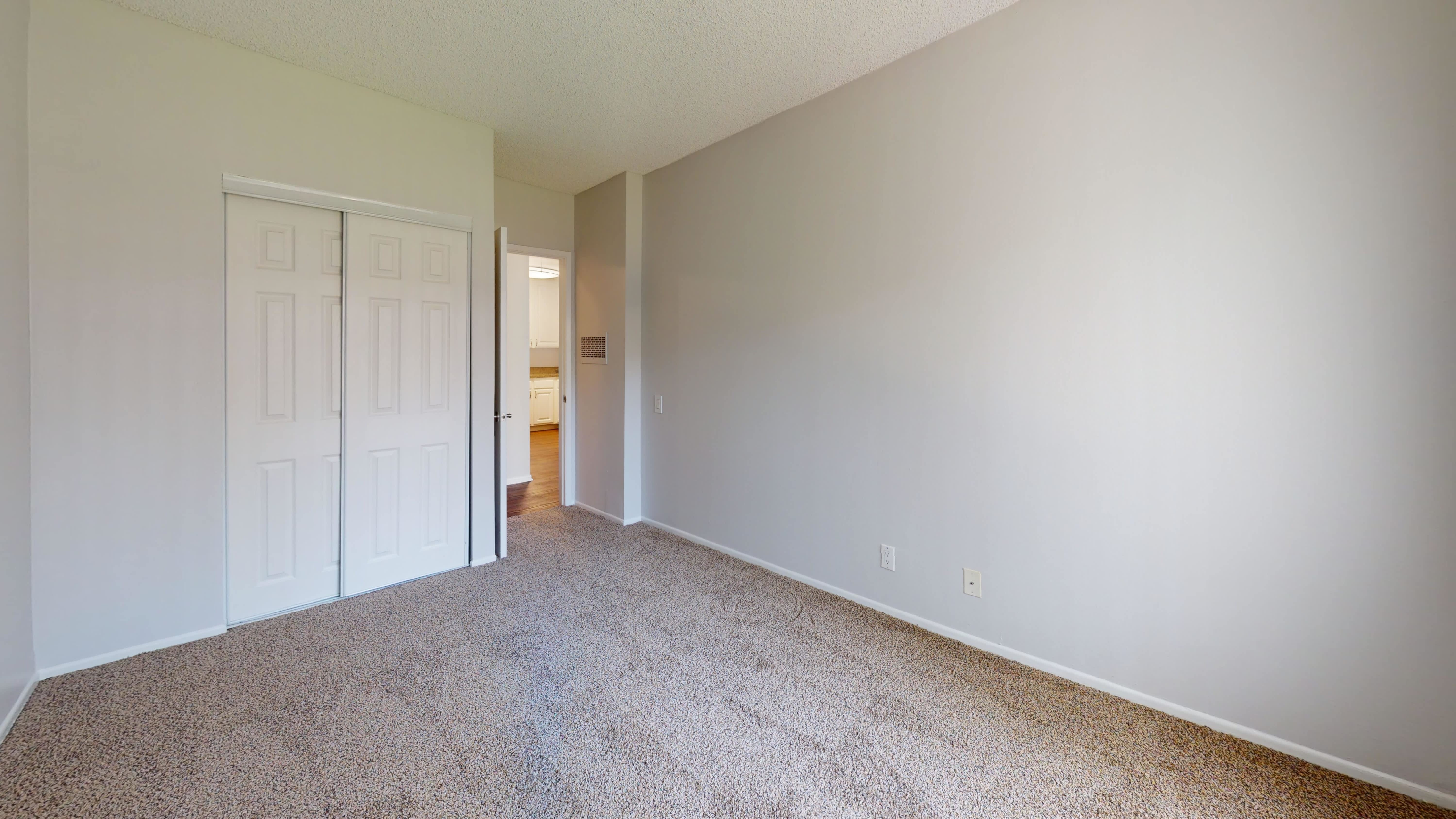 Charter Oaks – photo 5