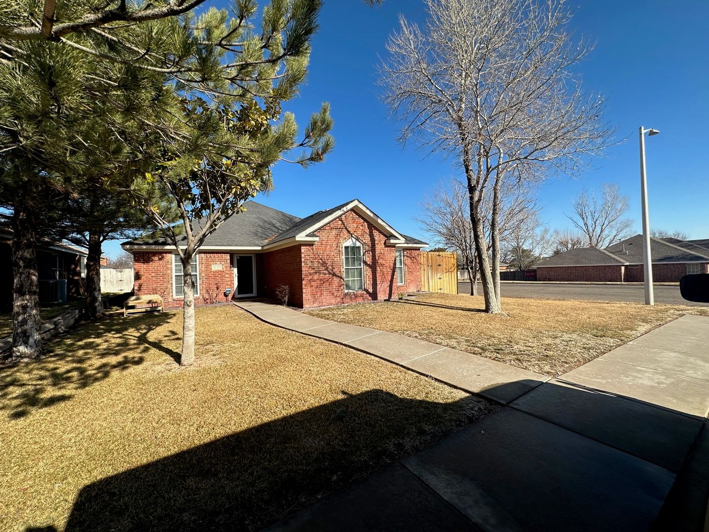 6700 Admiral Ct – photo 1