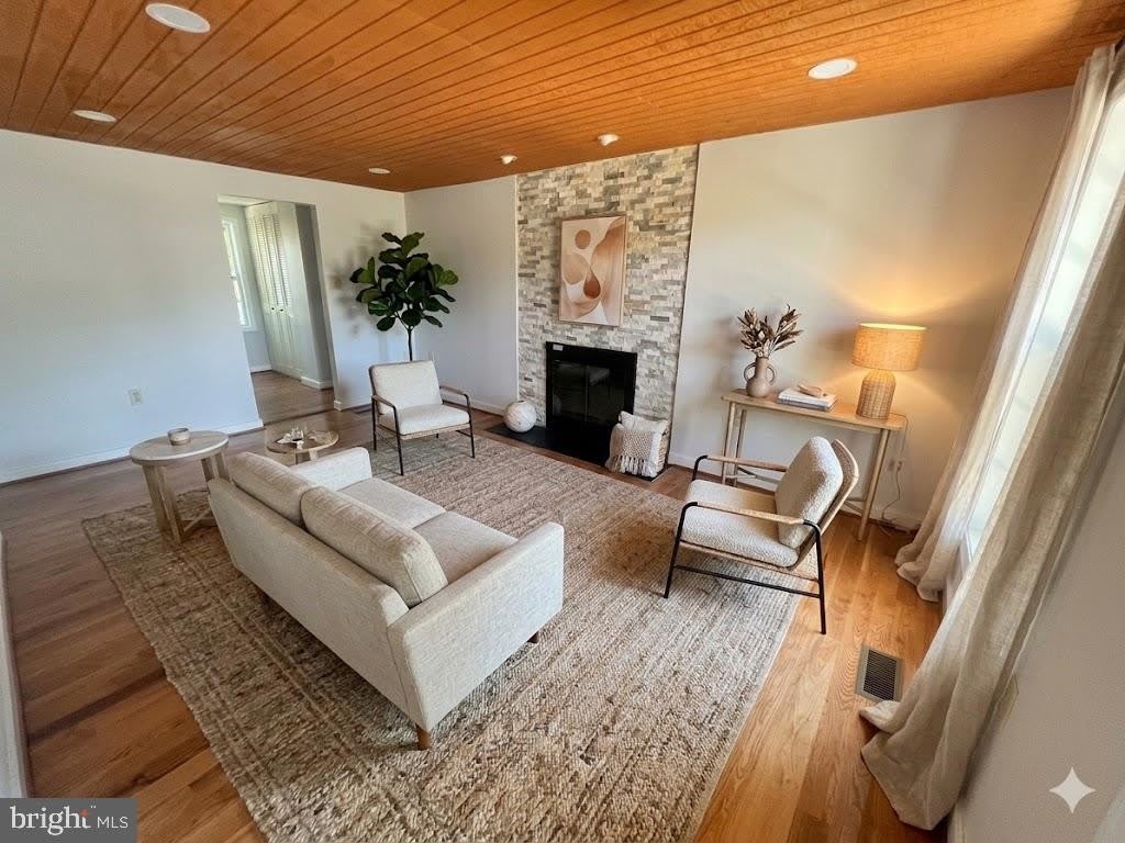 2283 DOSINIA Court – photo 2