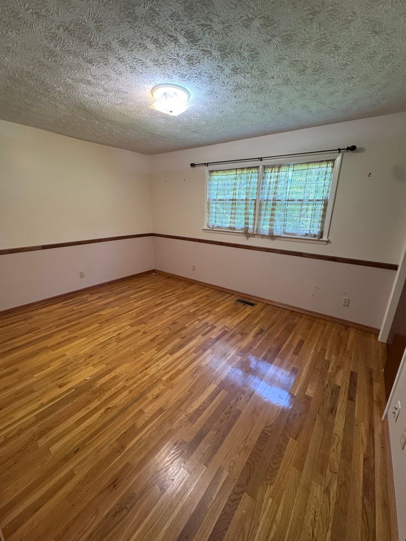 330 Heards Ln, Oxford – photo 3
