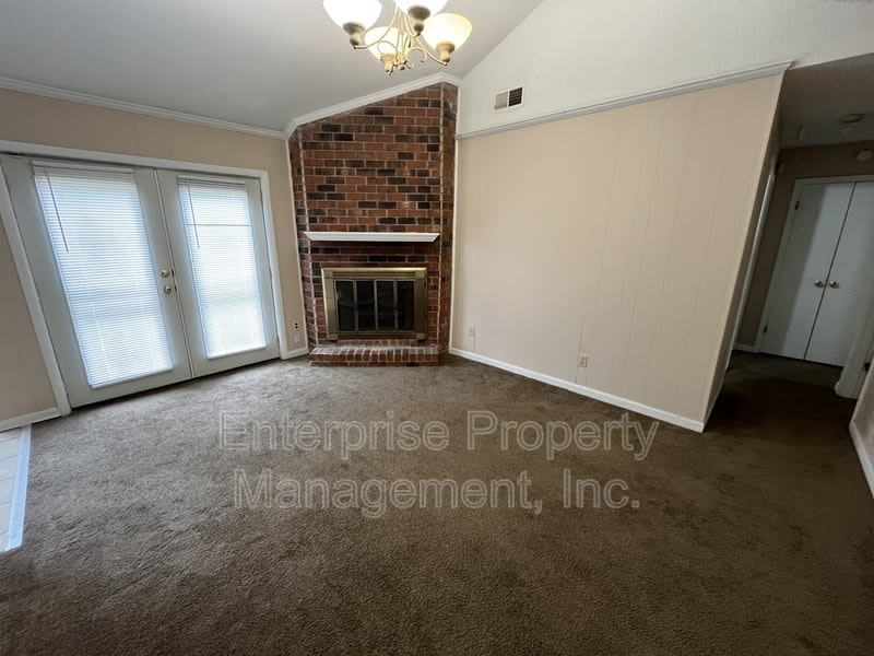 5312 Plover Dr – photo 4