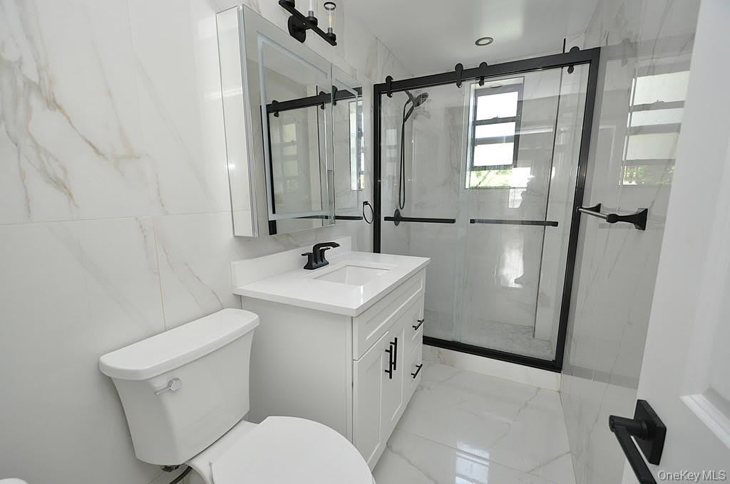 1 Broad Parkway – photo 4