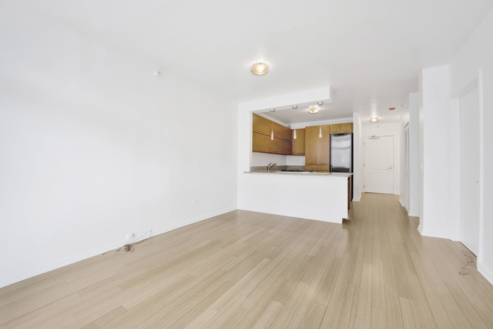600 North Dearborn Street – photo 5
