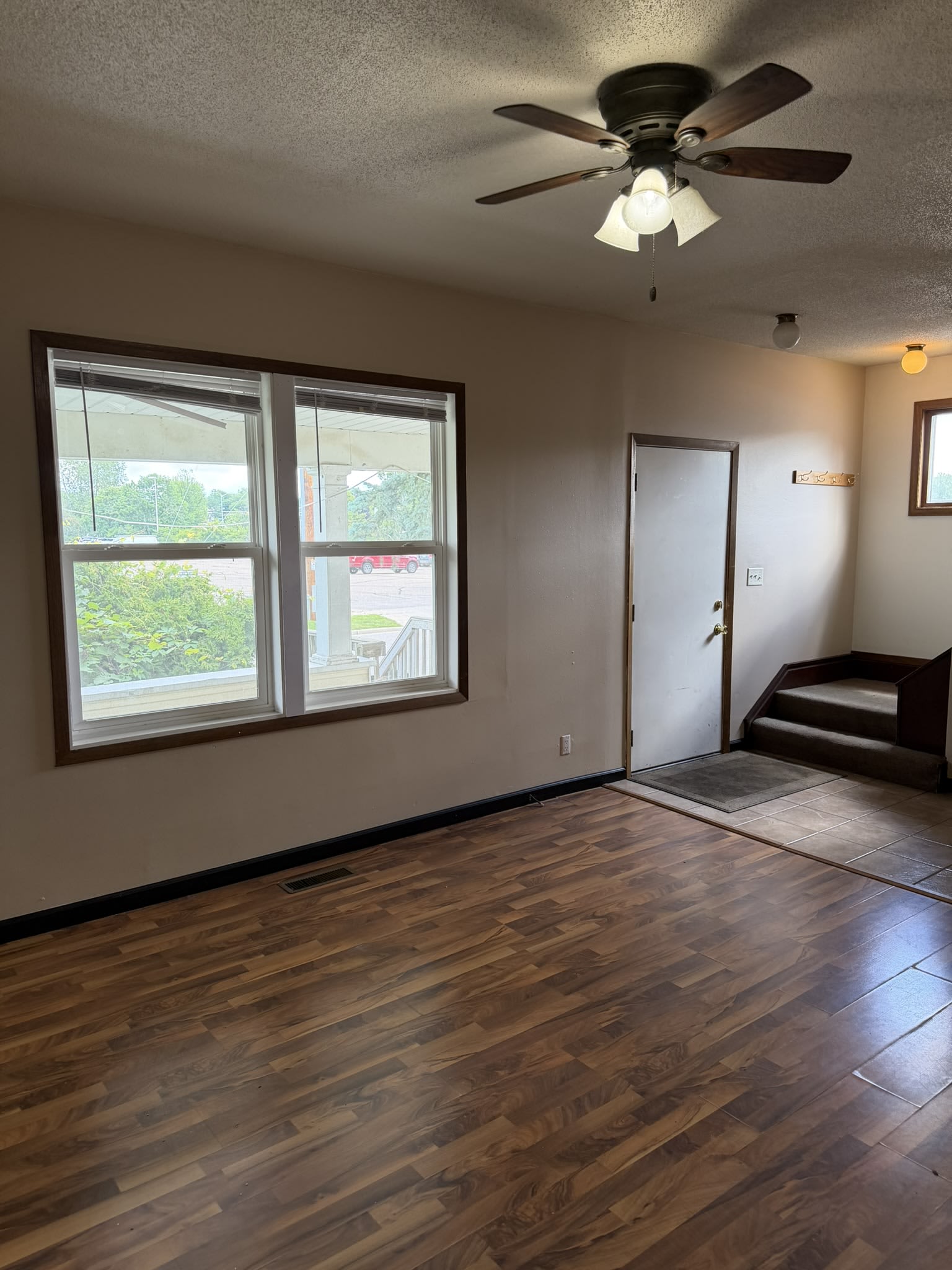 216 2nd Avenue – photo 4