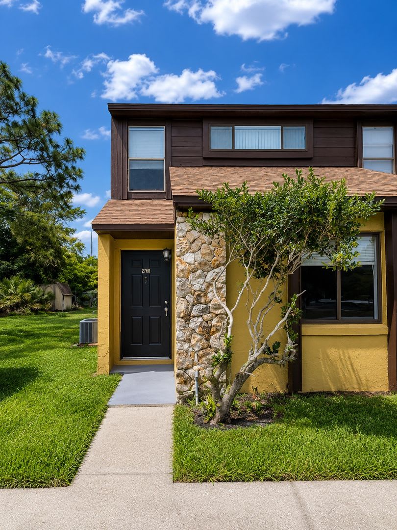 2/2 townhouse – photo 1