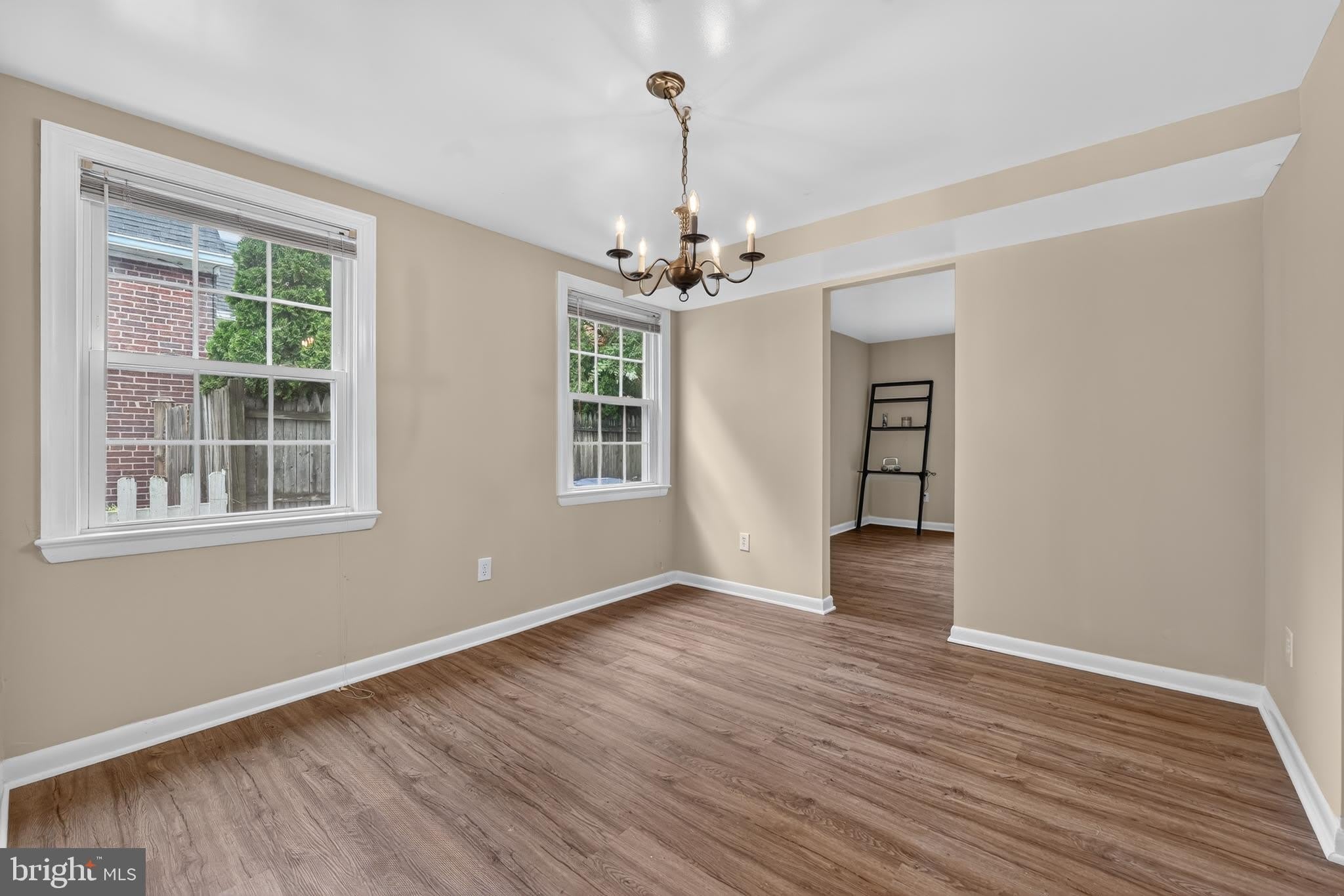 508 E Windsor Avenue – photo 5
