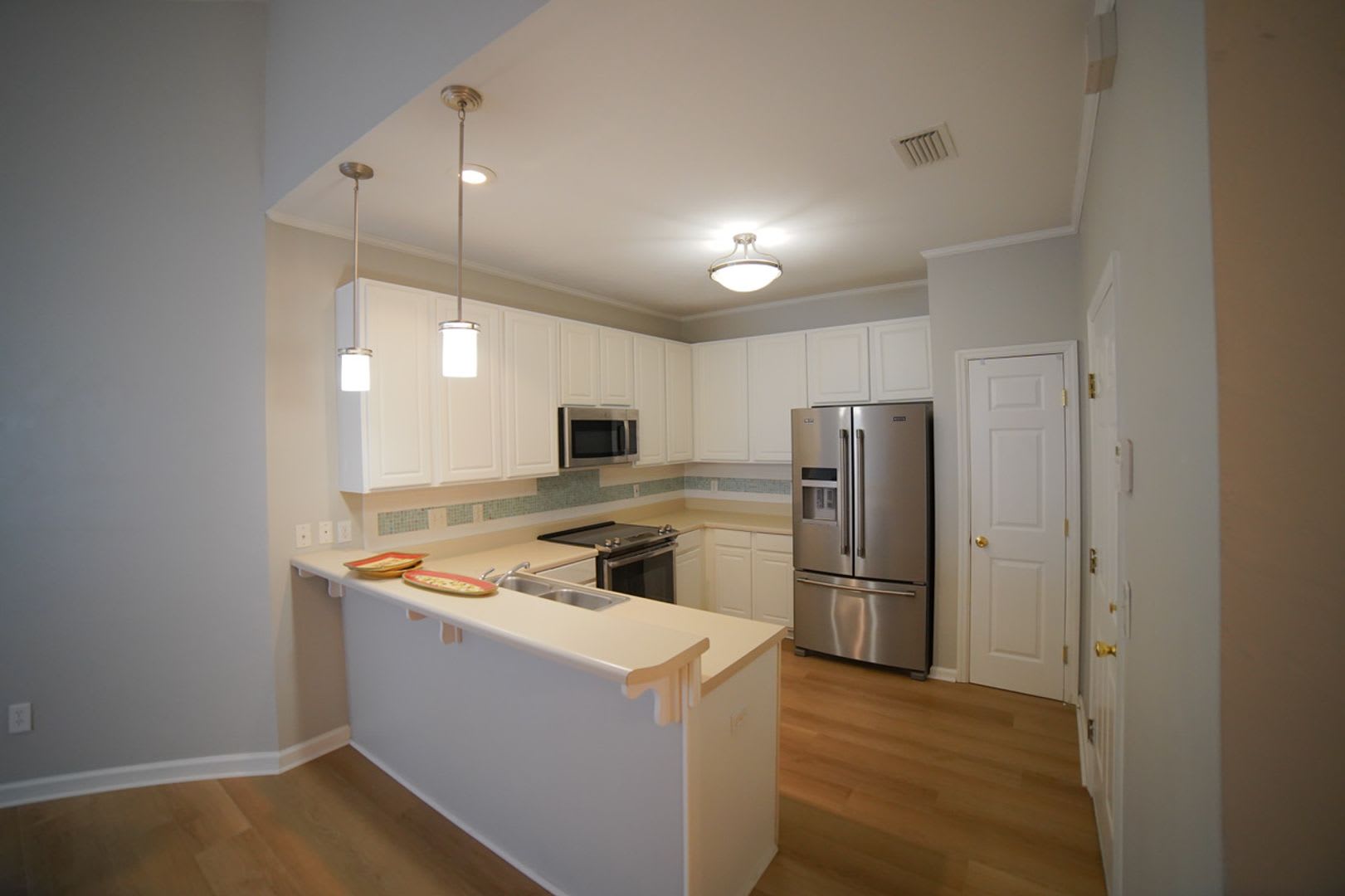 3 Bed 2 Bath Townhome In The Villages At Maclay – photo 4