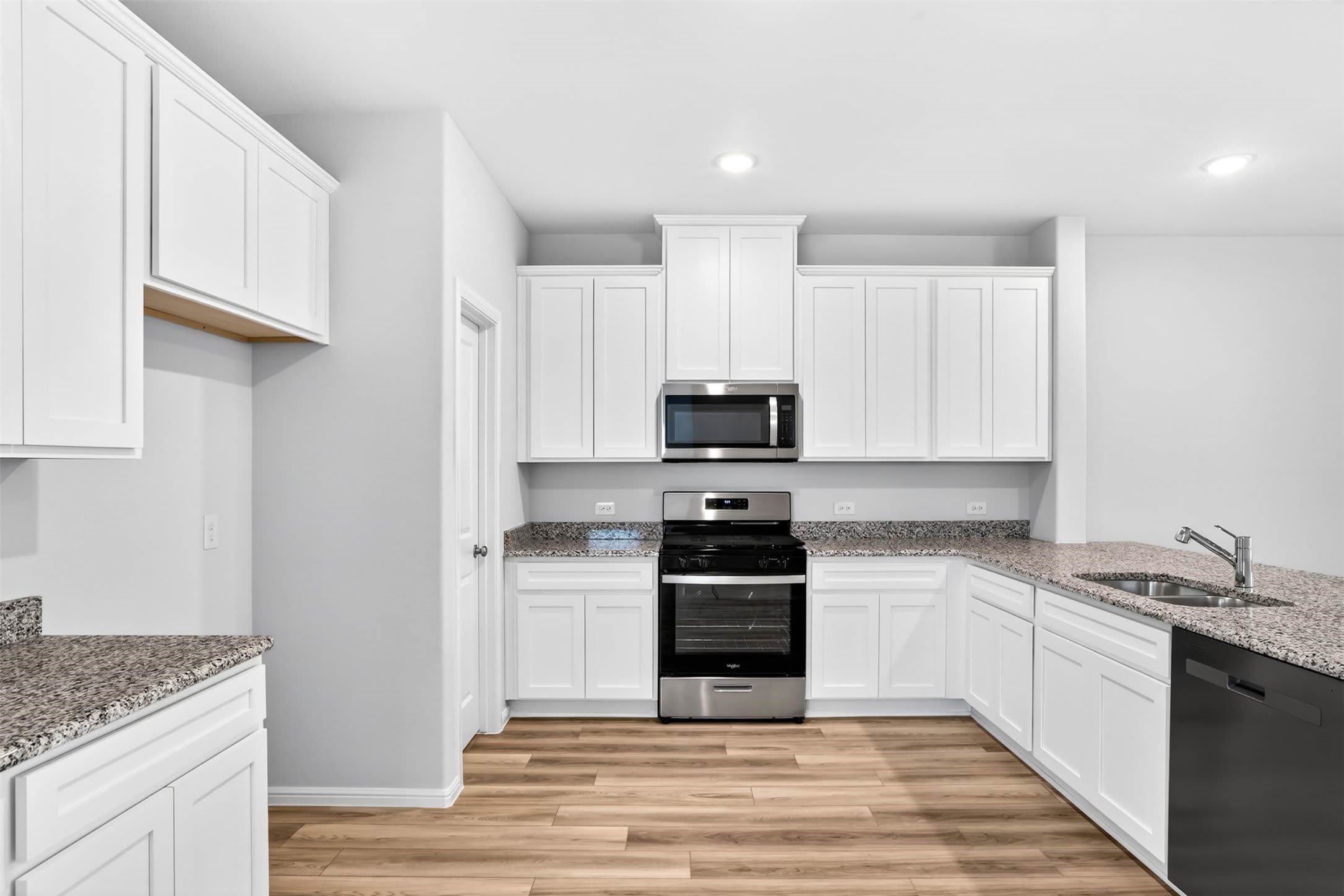 736 Portina Drive – photo 4