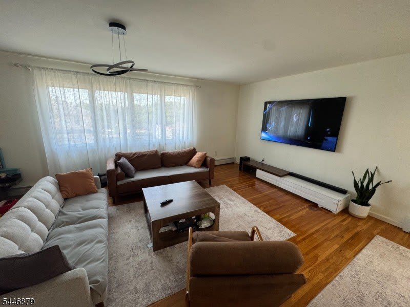 17 Banta Ave – photo 3