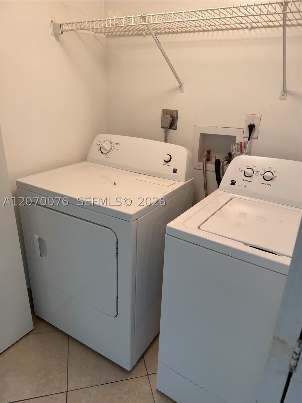 2255 SE 27th Dr – photo 3