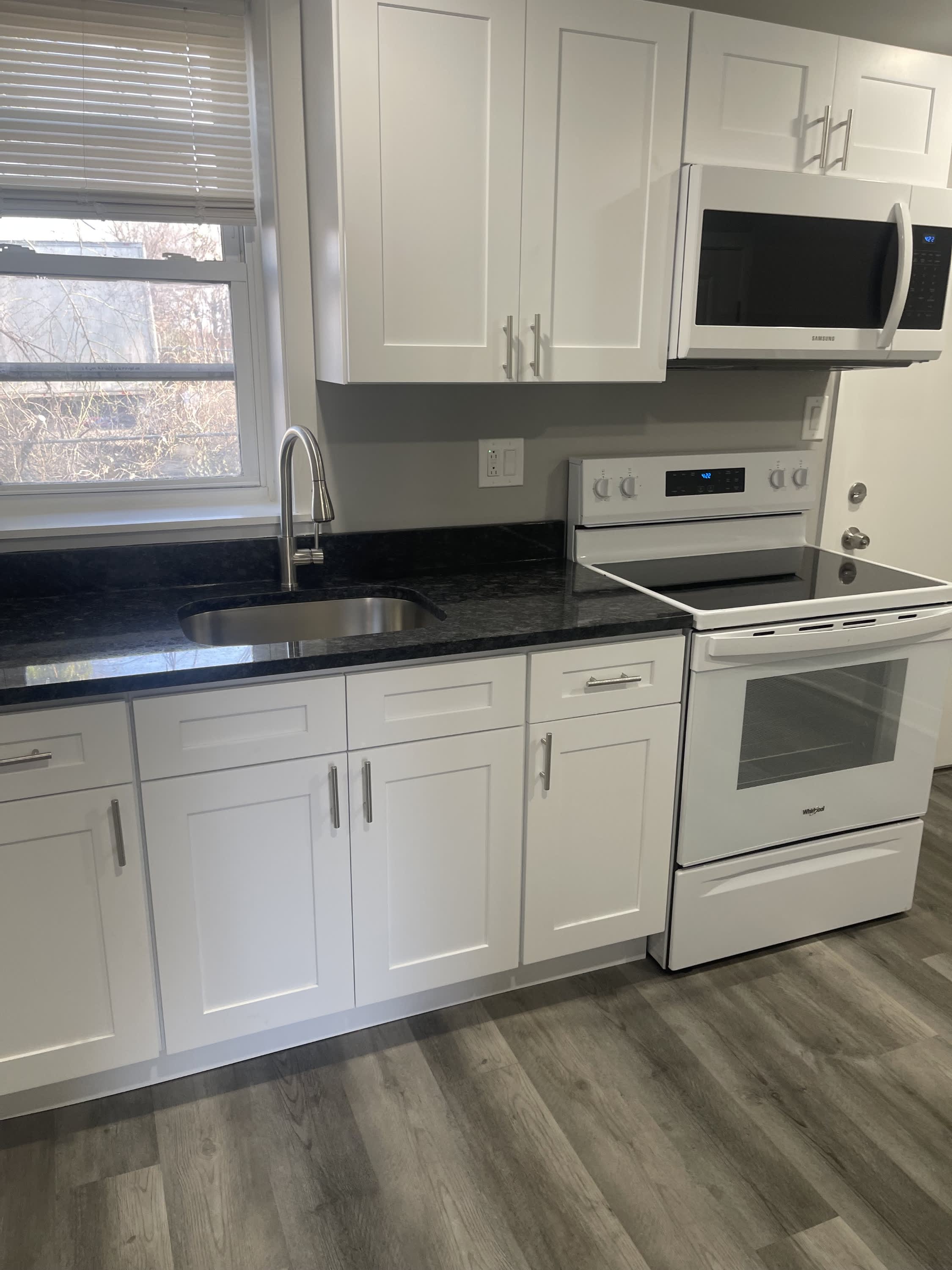 535 Moya Street – photo 1
