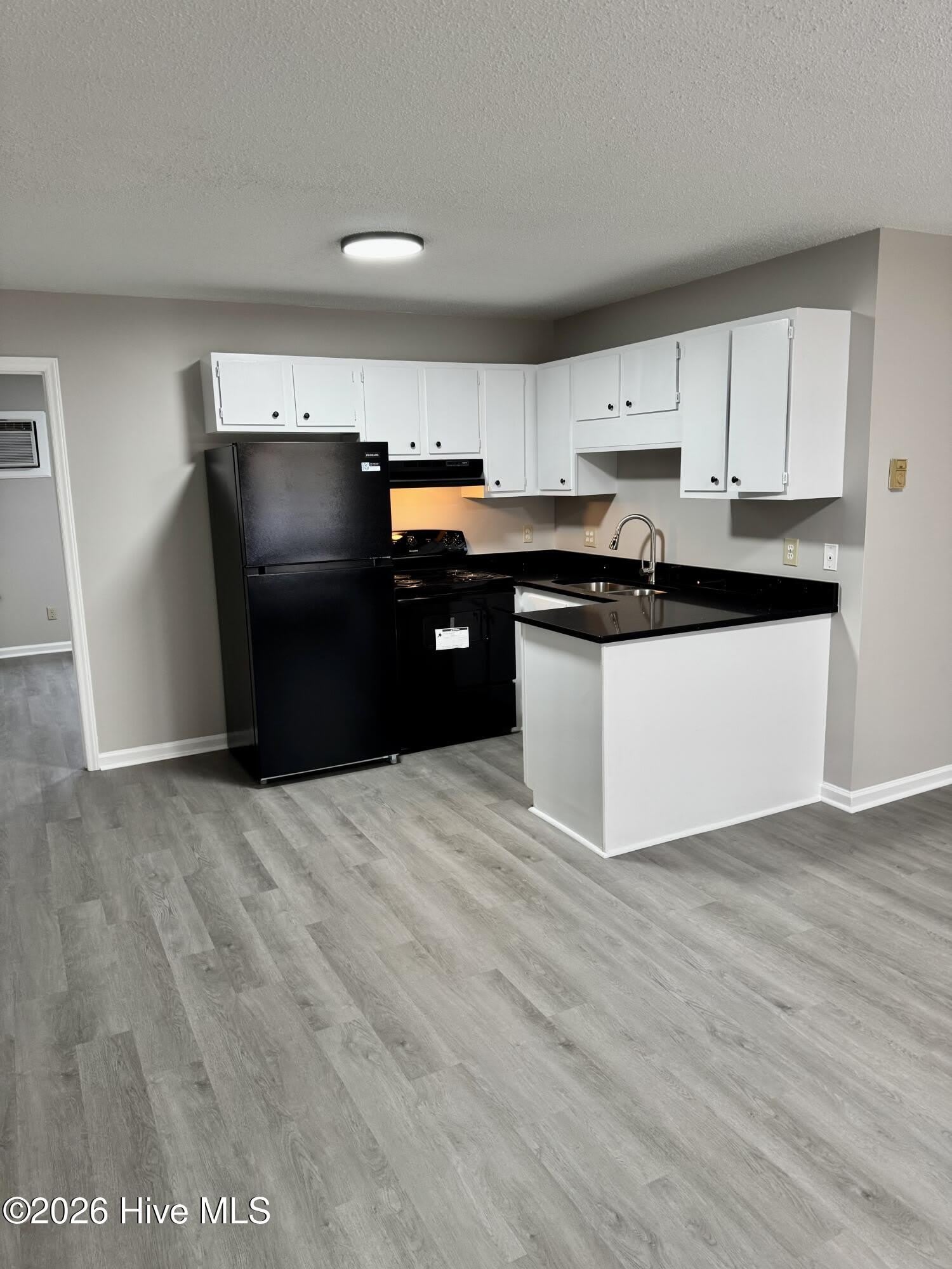 3211 Summer Place – photo 5