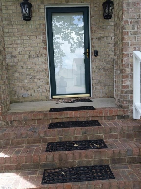 1500 Lake James Drive – photo 2