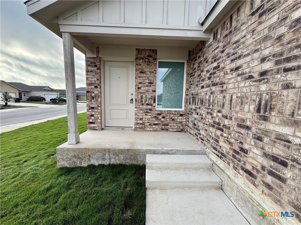 311 Moscato Road – photo 2