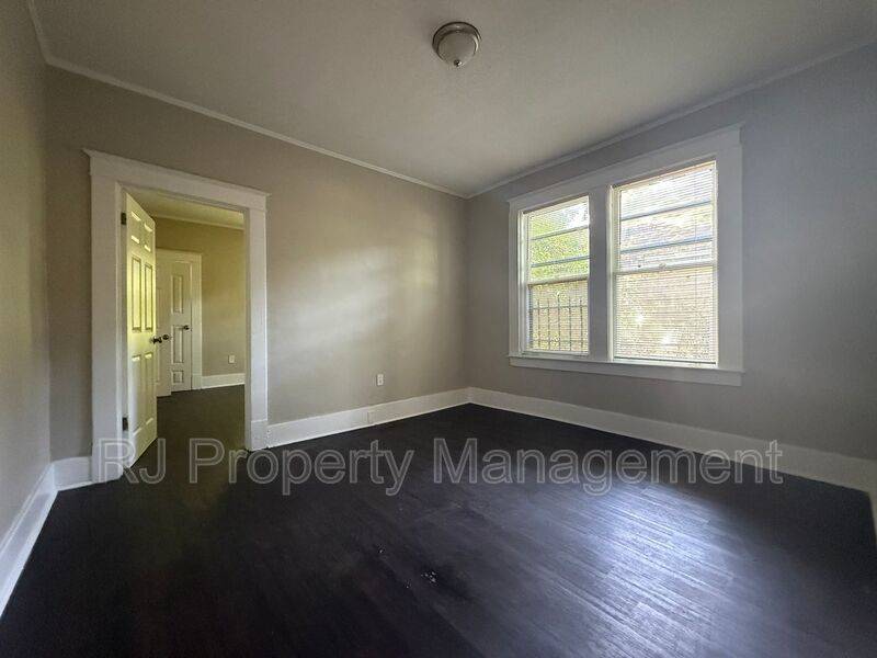 663 Lucy Ave – photo 5