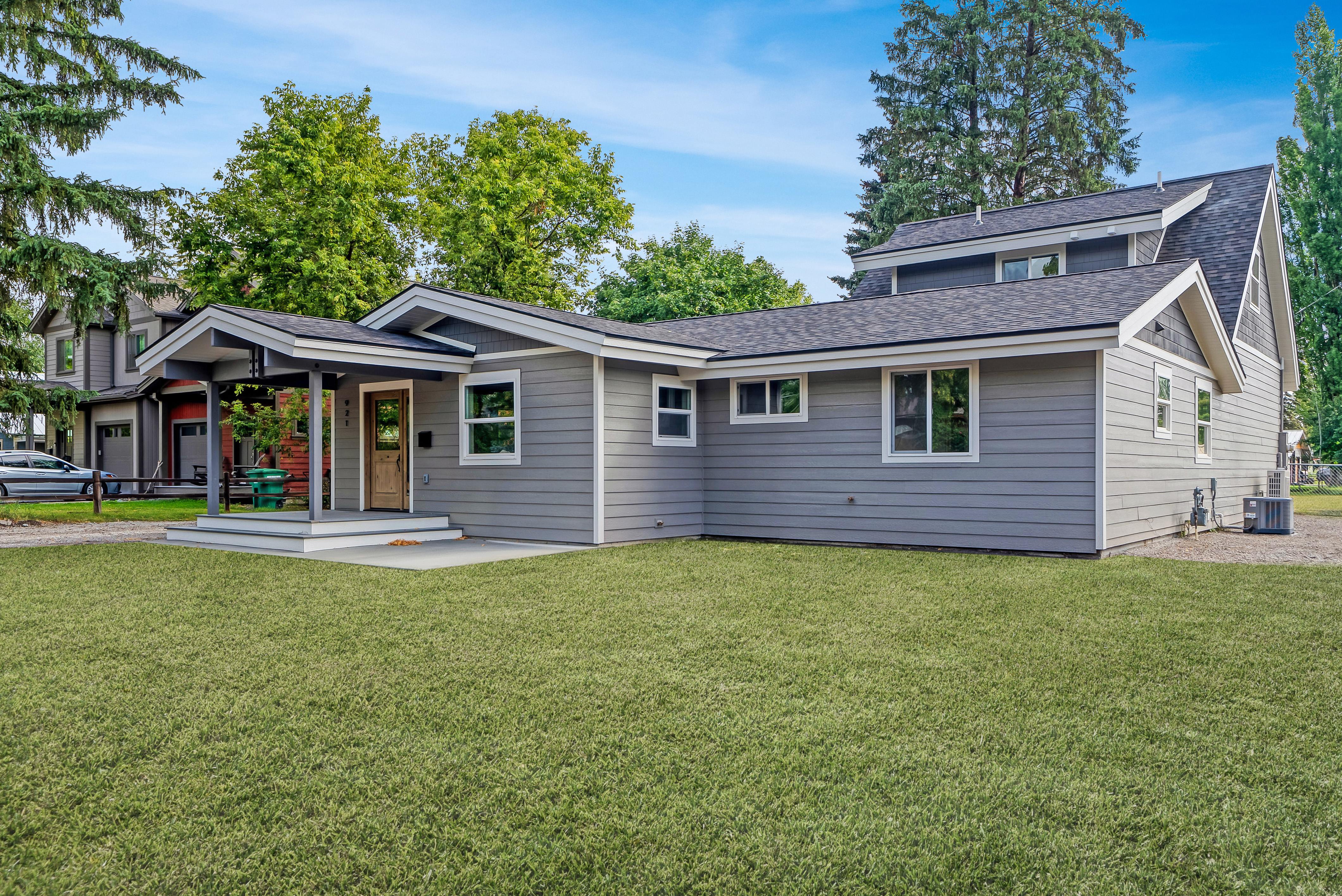 921 Columbia Avenue – photo 2