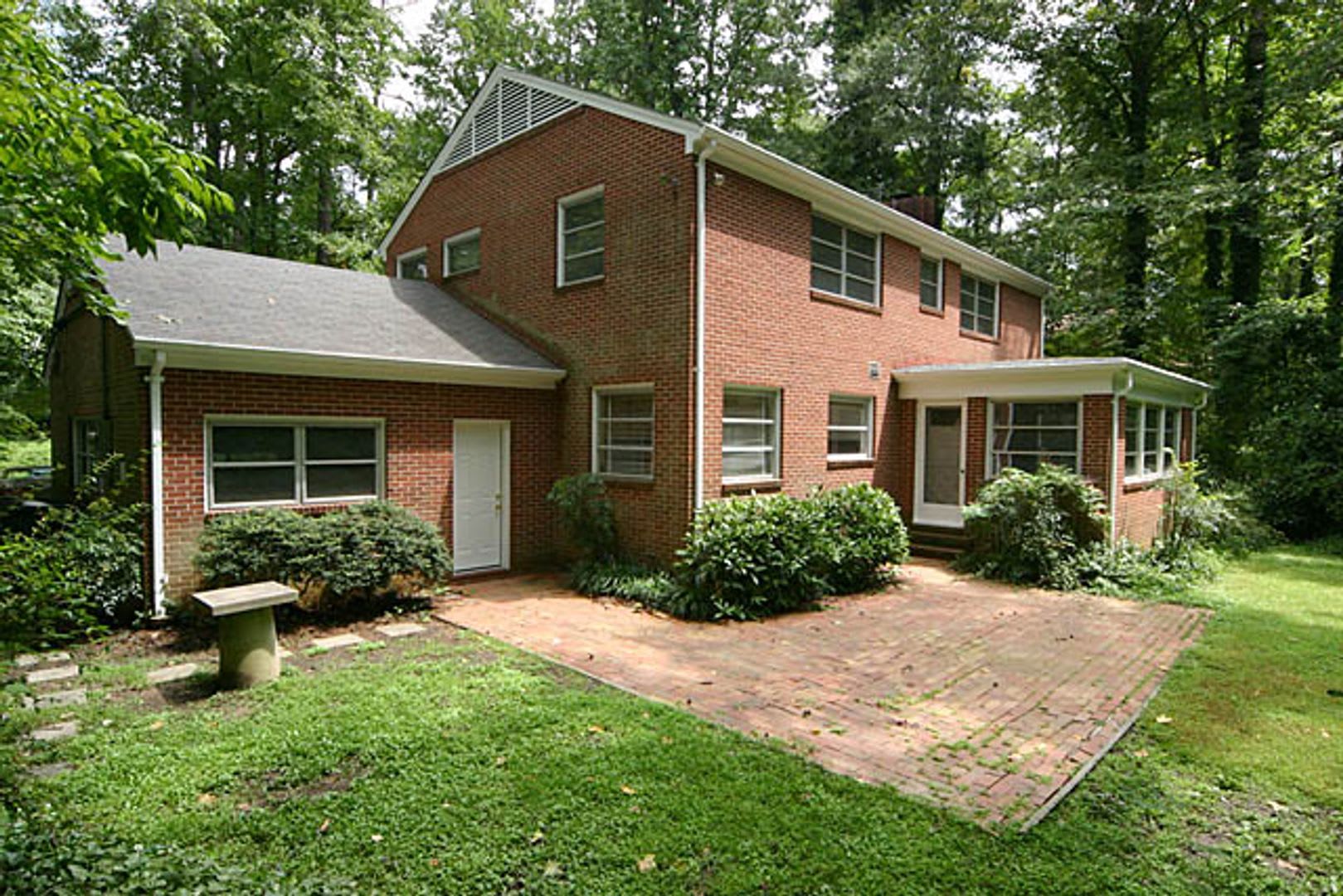 Charming 4BR, 2.5BA Durham Home Minutes from Duke University! – photo 2