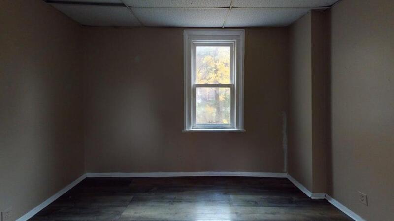 10 Locust St – photo 5