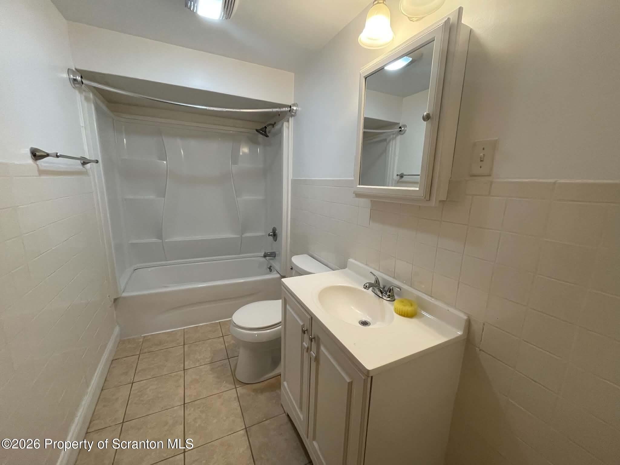 313 N Apple Street – photo 3