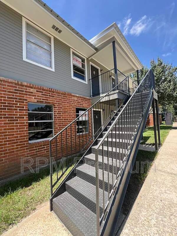 5057 Baker Blvd. – photo 2