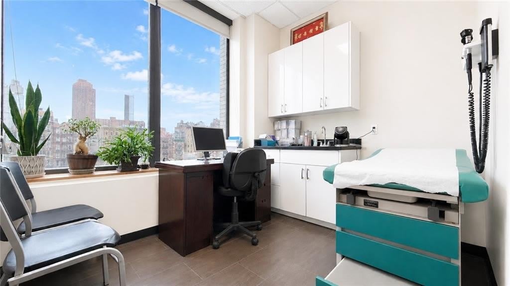 139 Centre Street – photo 5