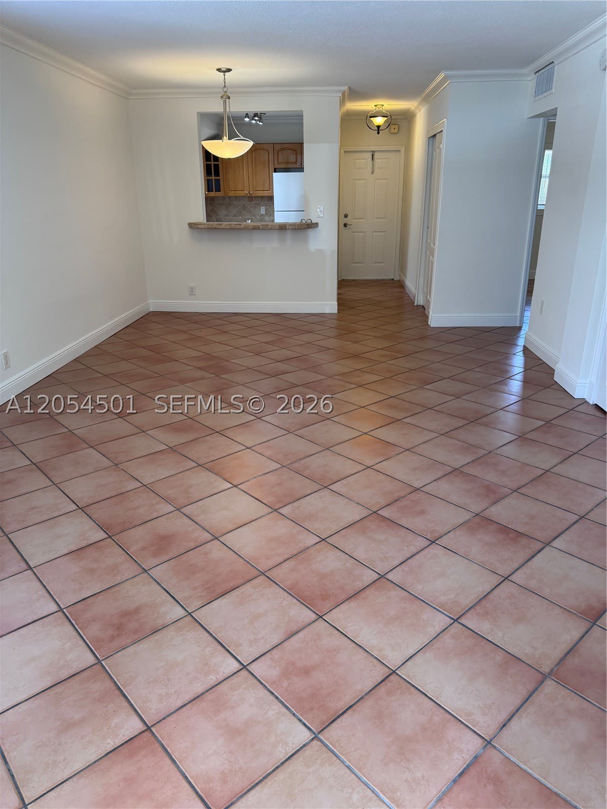 6705 N Kendall Dr – photo 5