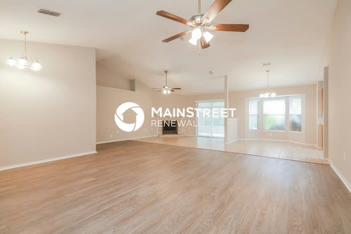 1251 Tahoe Court – photo 2