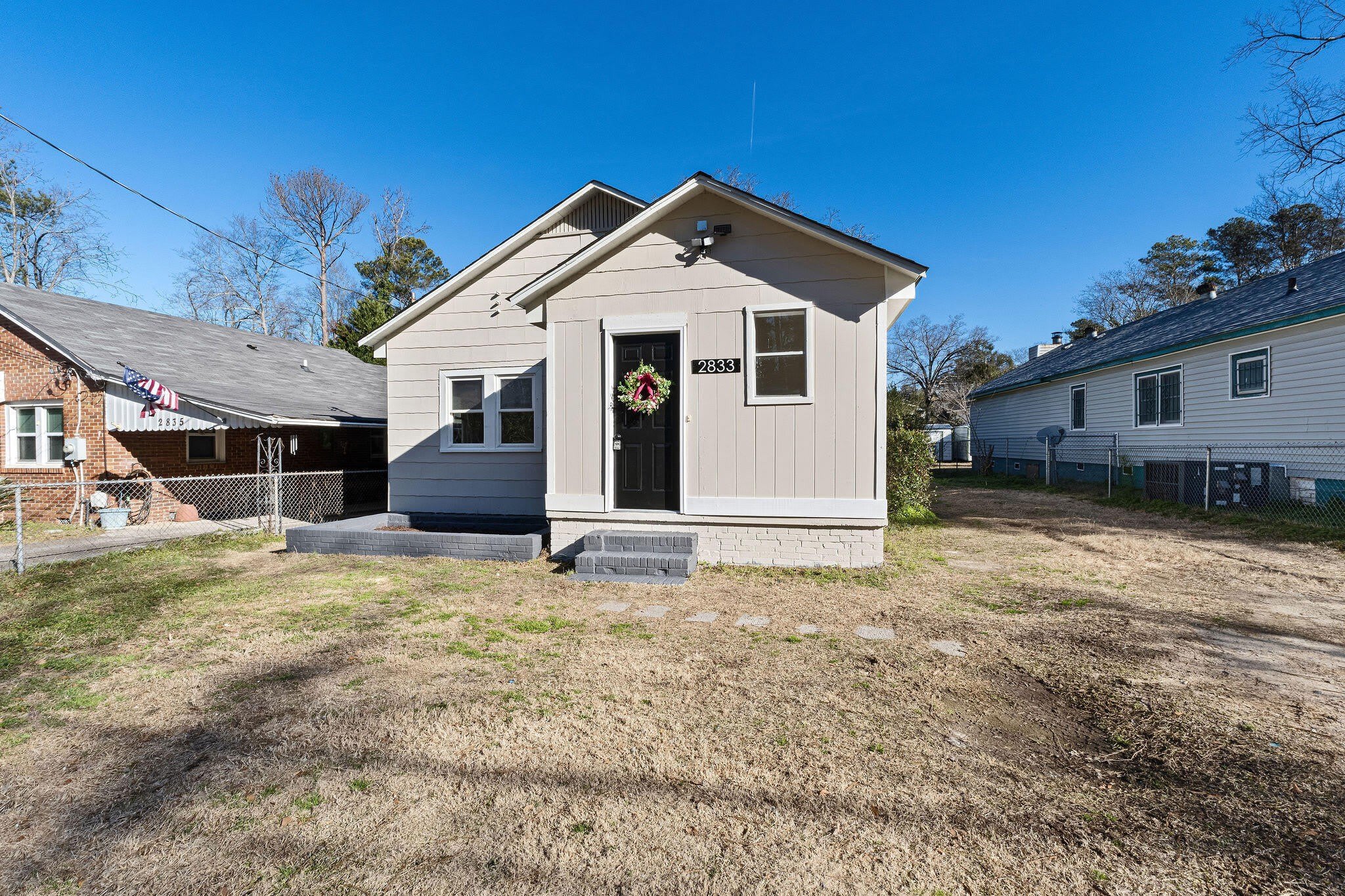 2833 Hazel Street – photo 1