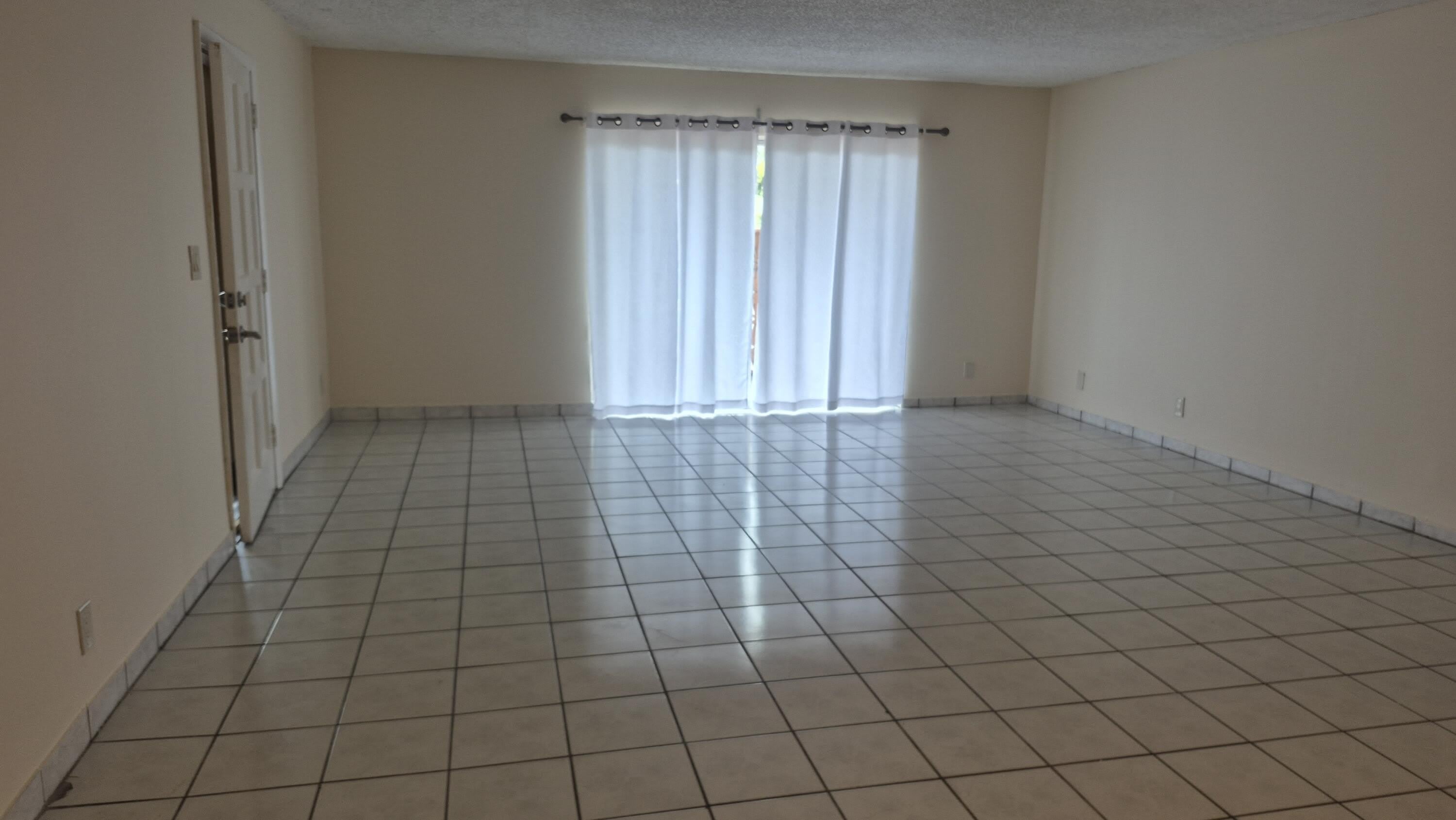 11604 Nw 29Th Court Nw – photo 4