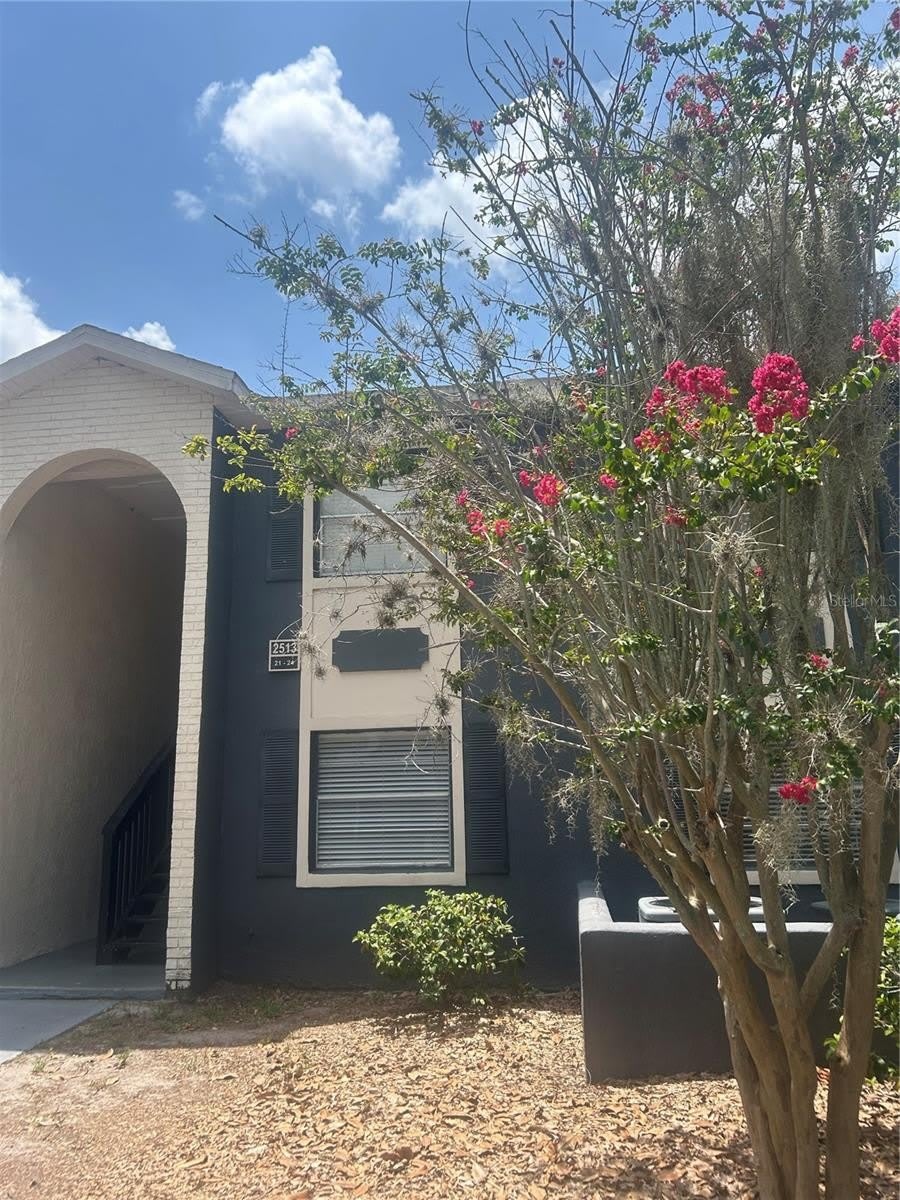 2513 N Alafaya Trail – photo 1